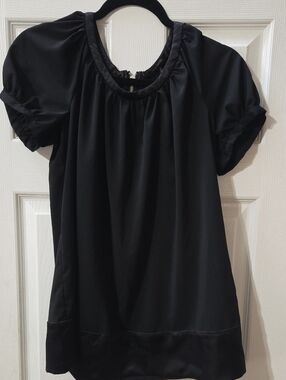 Daisy Fuentes Black Short Puff Sleeve Gathered Neck Blouse